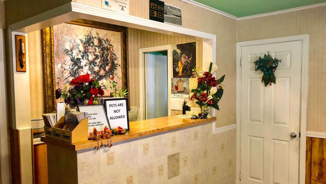 Pleasant Valley Motel West Stockbridge Экстерьер фото