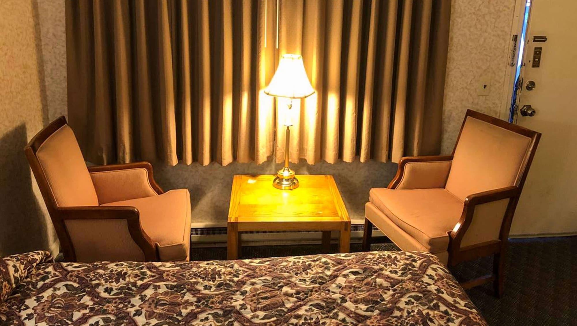 Pleasant Valley Motel West Stockbridge Экстерьер фото