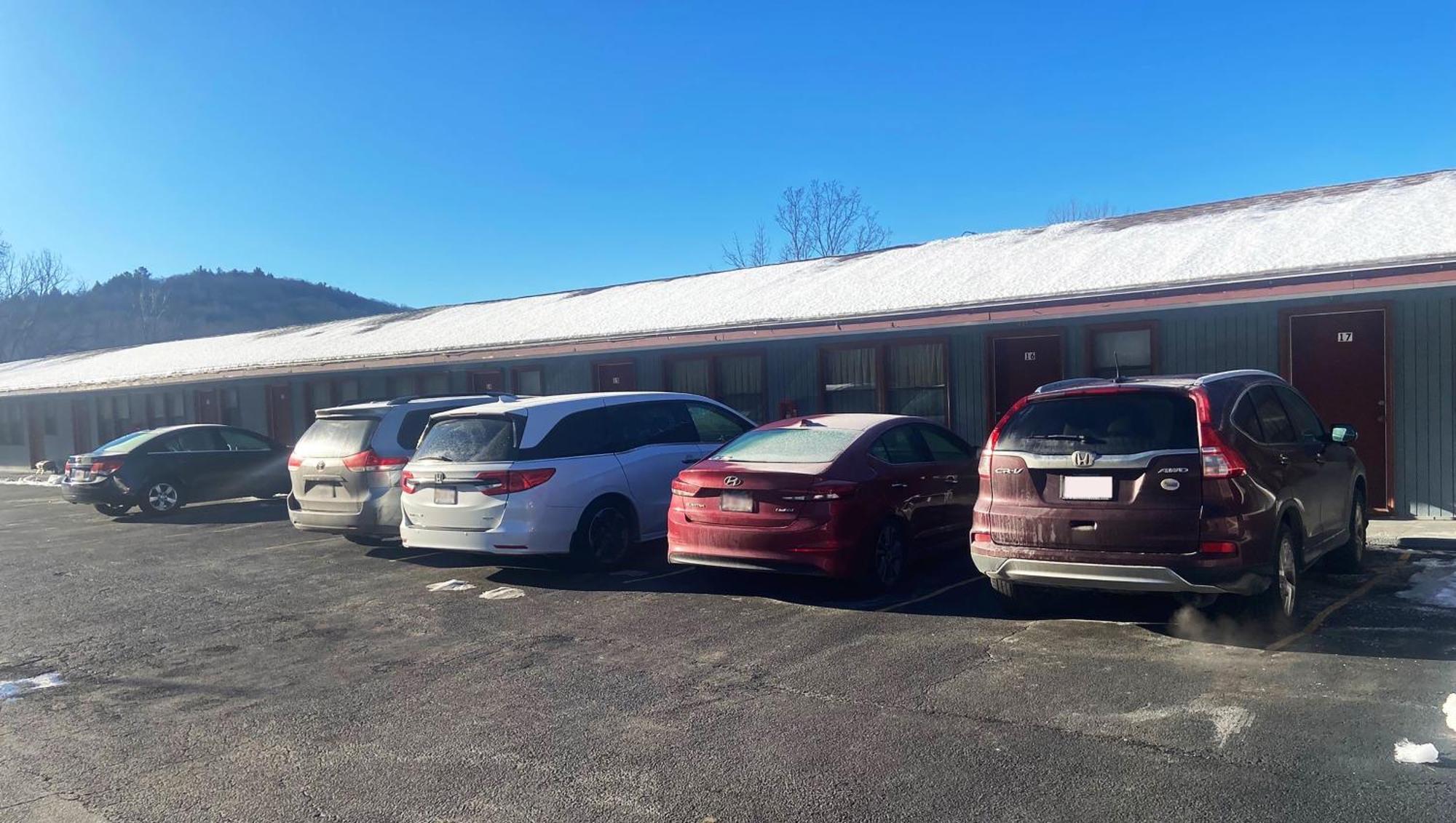 Pleasant Valley Motel West Stockbridge Экстерьер фото